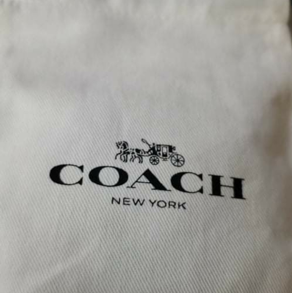 COACH Open Circle Necklace and Tea Rose Stud Set - Picture 5 of 5